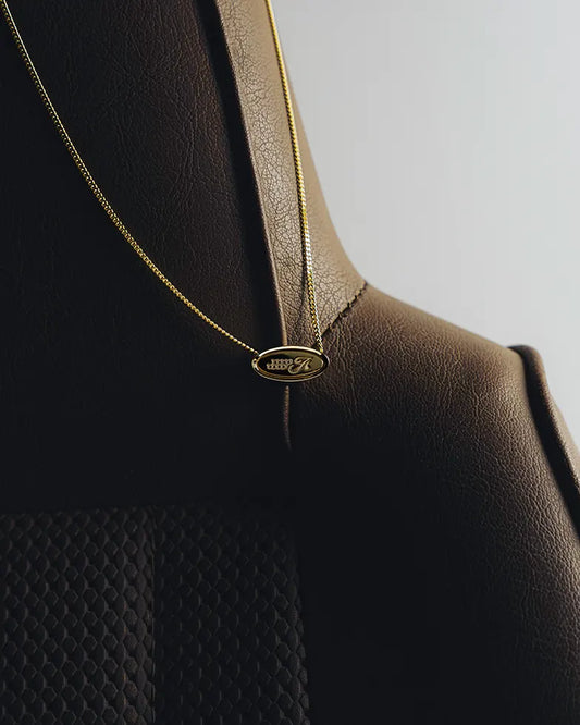 Emblem Necklace Narrow